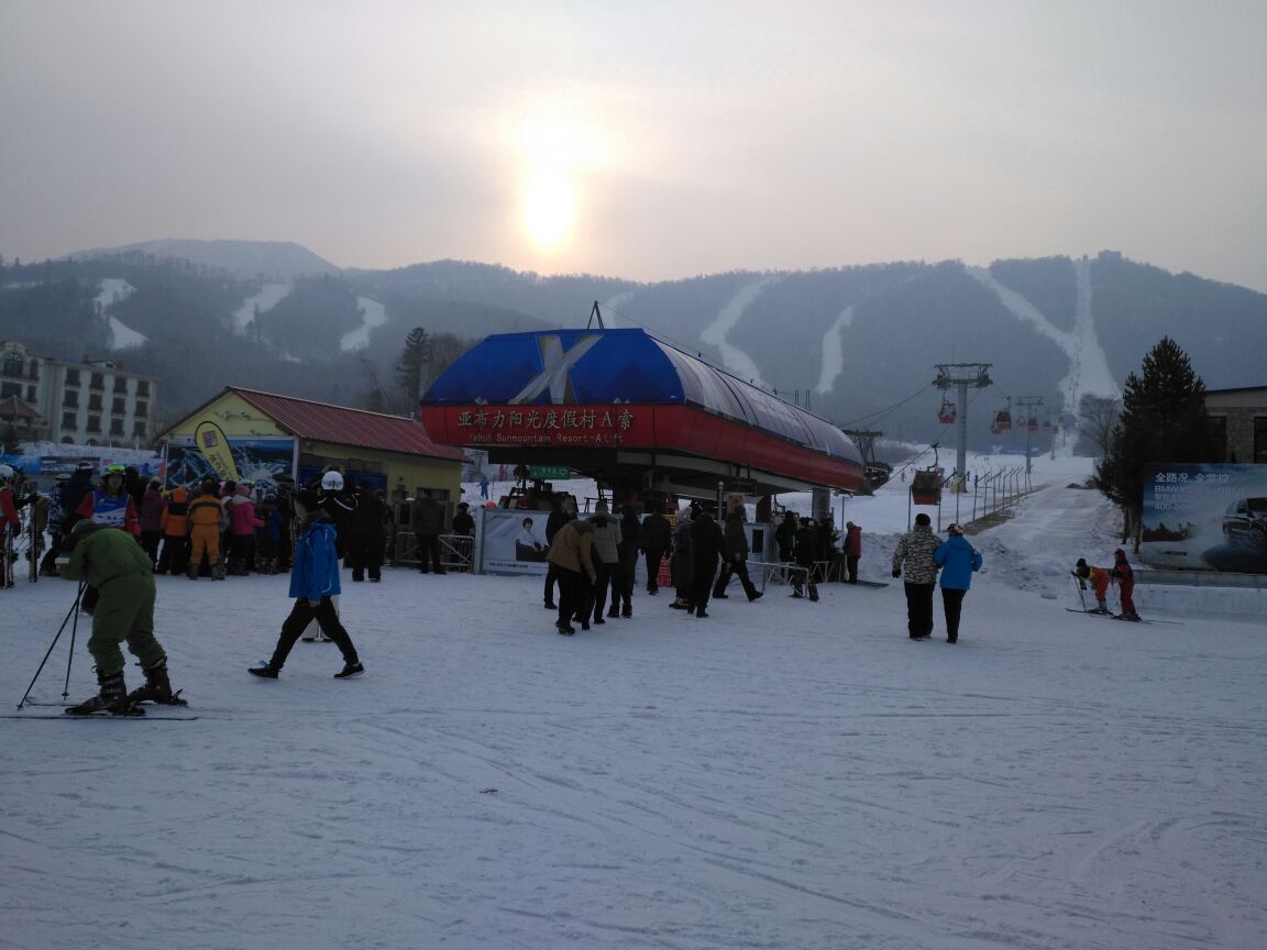 亚布力第一滑道 冰雪世界中的极限体验